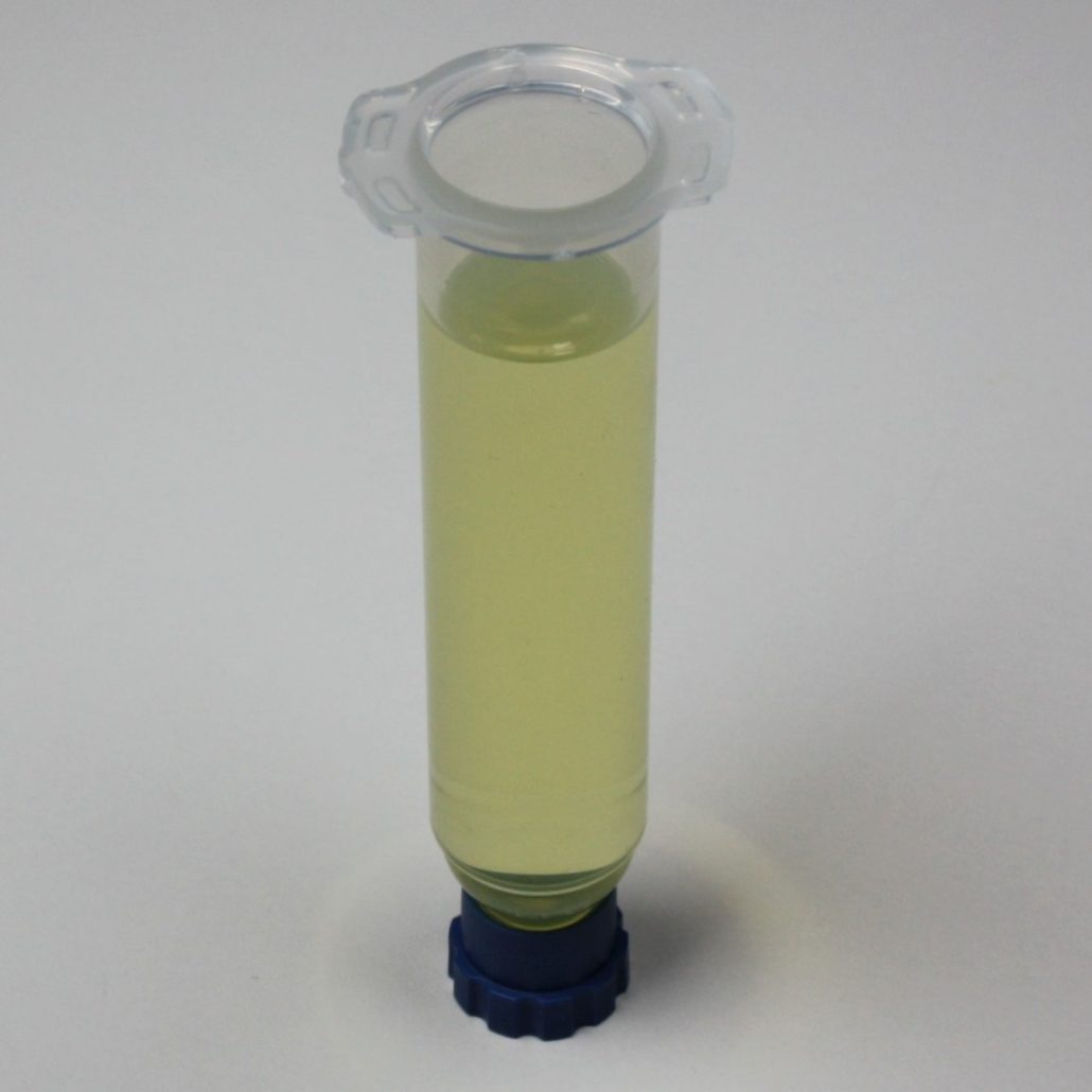 Syringe degassing after mixing